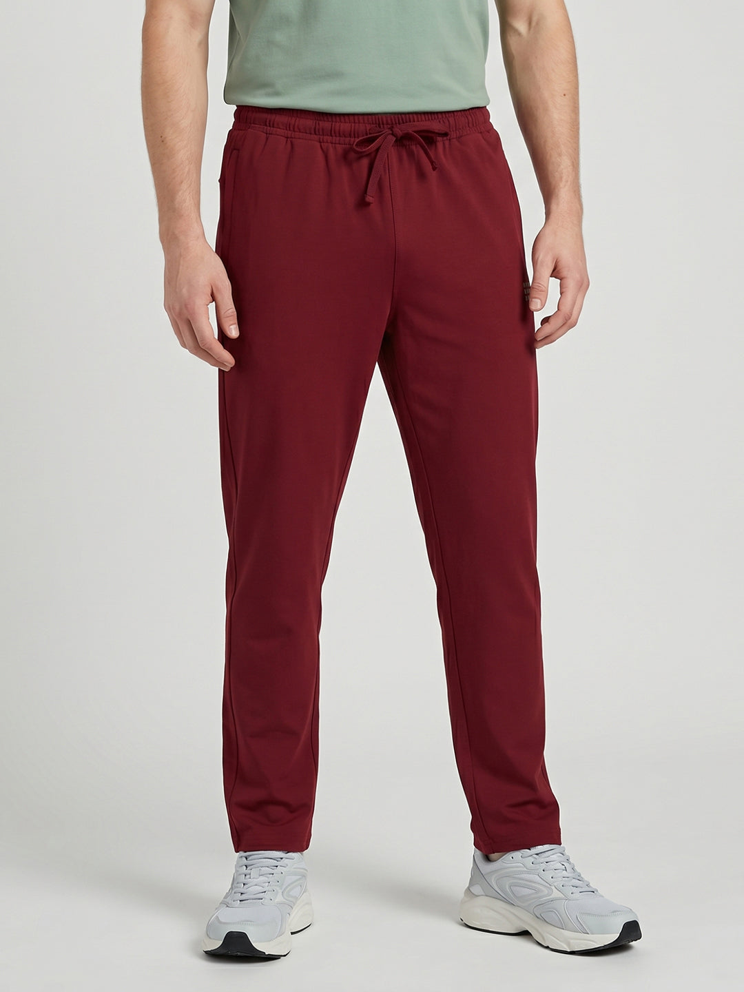 Rock.it Men Maroon Solid Regular Fit Lower