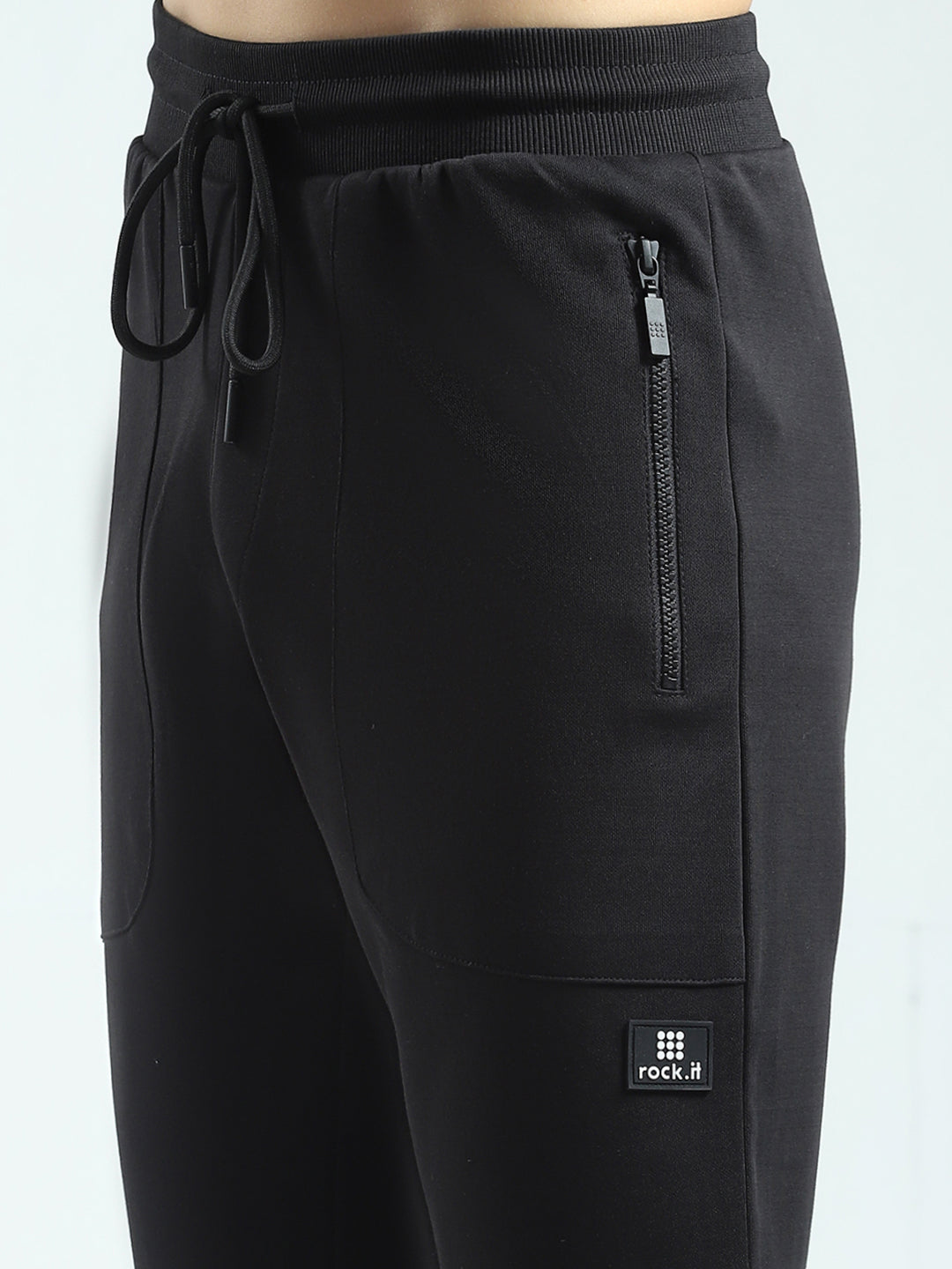 Rock.it Men Black Solid Regular Fit Lower