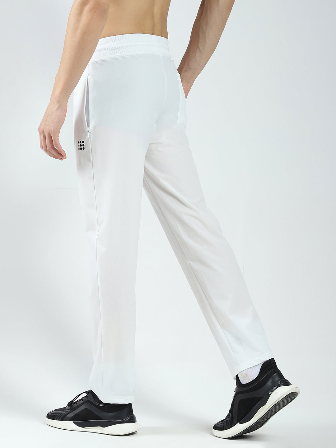 Rock.it Men White Solid Regular Fit Lower