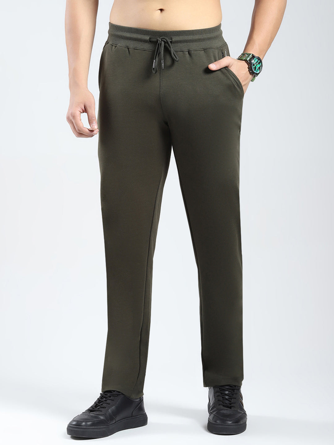 Rock.it Men Olive Solid Regular Fit Lower