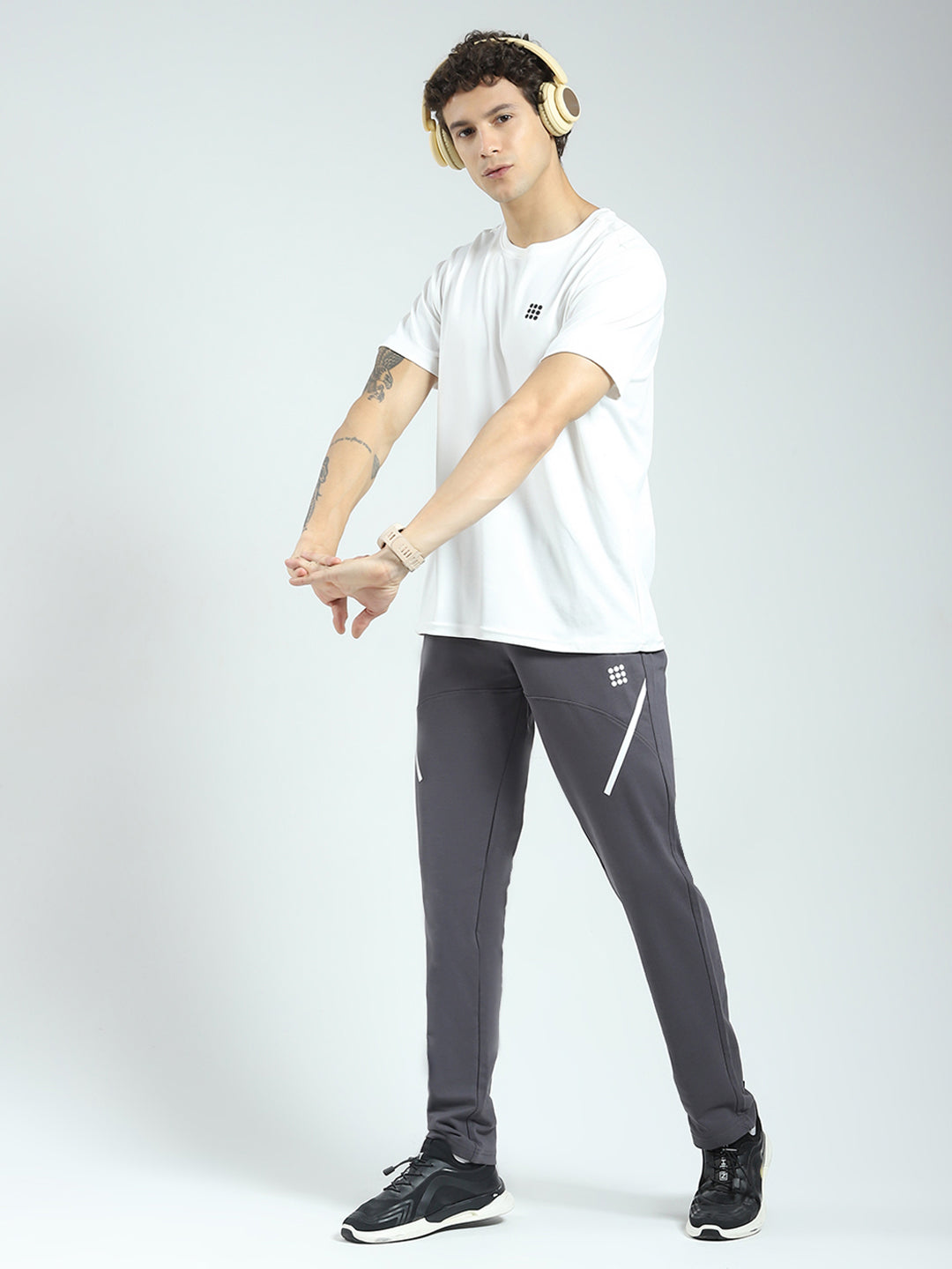 Rock.it Men Grey Solid Regular Fit Lower