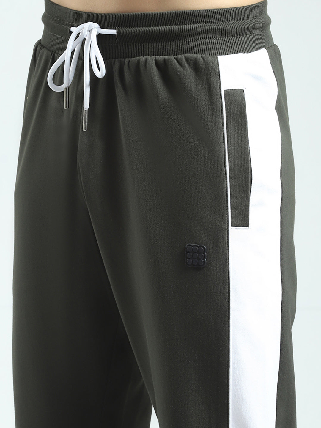 Rock.it Men Olive Solid Regular Fit Lower