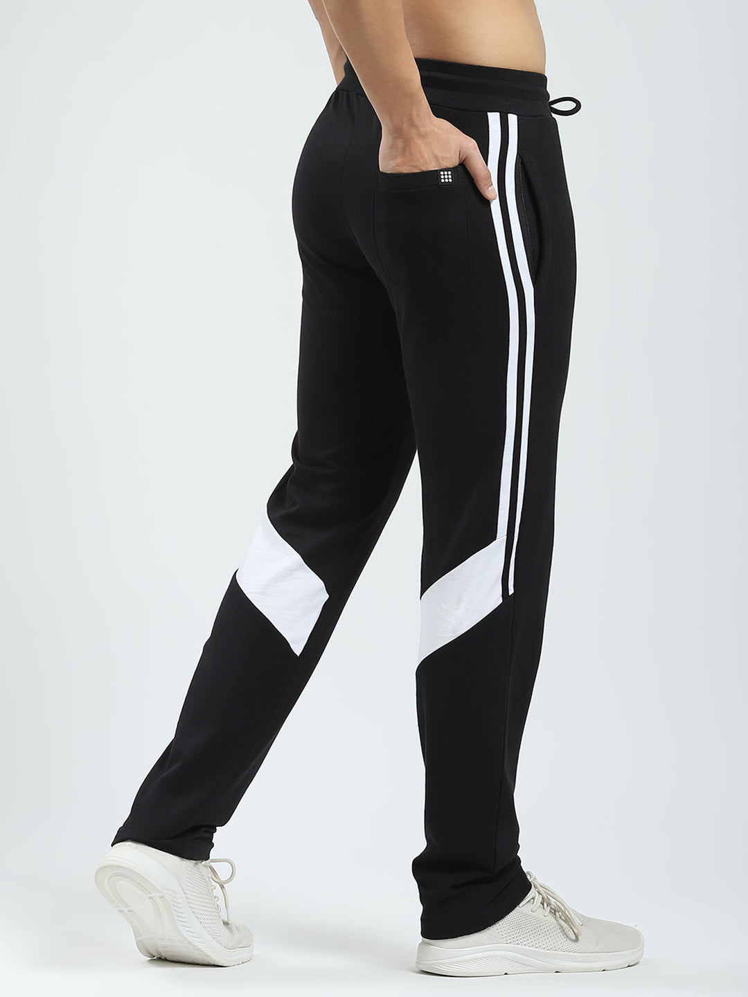 Rock.it Men Black Solid Regular Fit Lower