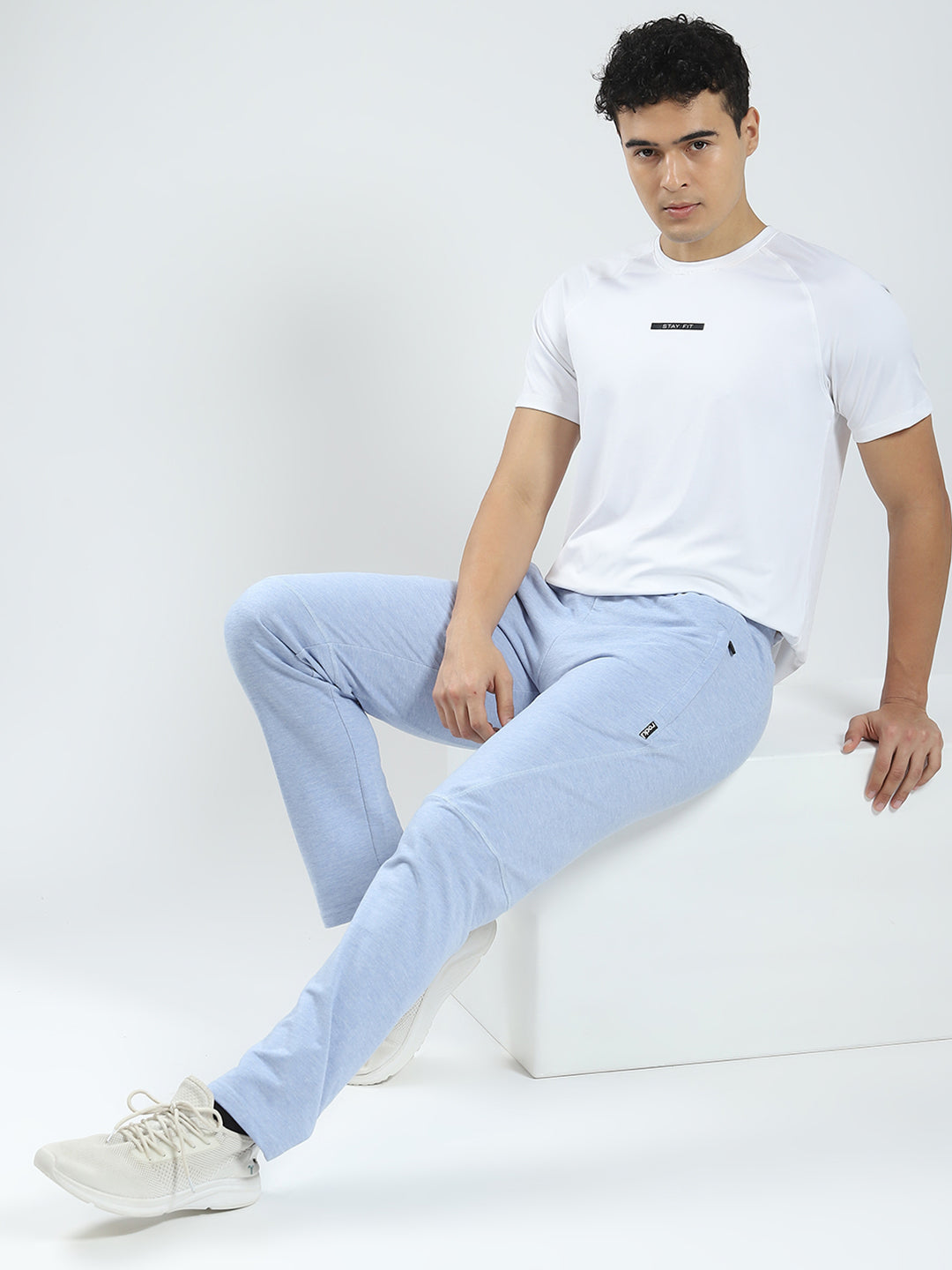 Rock.it Men Blue Solid Regular Fit Lower