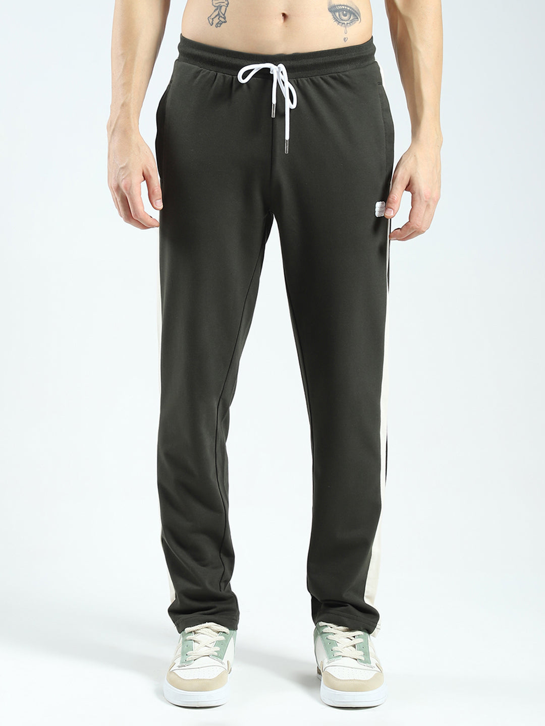 Rock.it Men Olive Solid Regular Fit Lower