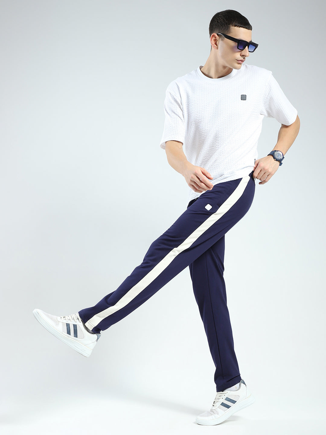 Rock.it Men Navy Blue Solid Regular Fit Lower