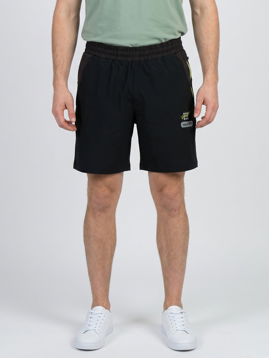 Rock.it Men Black Solid Regular Fit Shorts