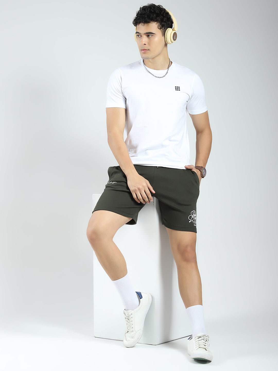 Rock.it Men Olive Printed Regular Fit Shorts