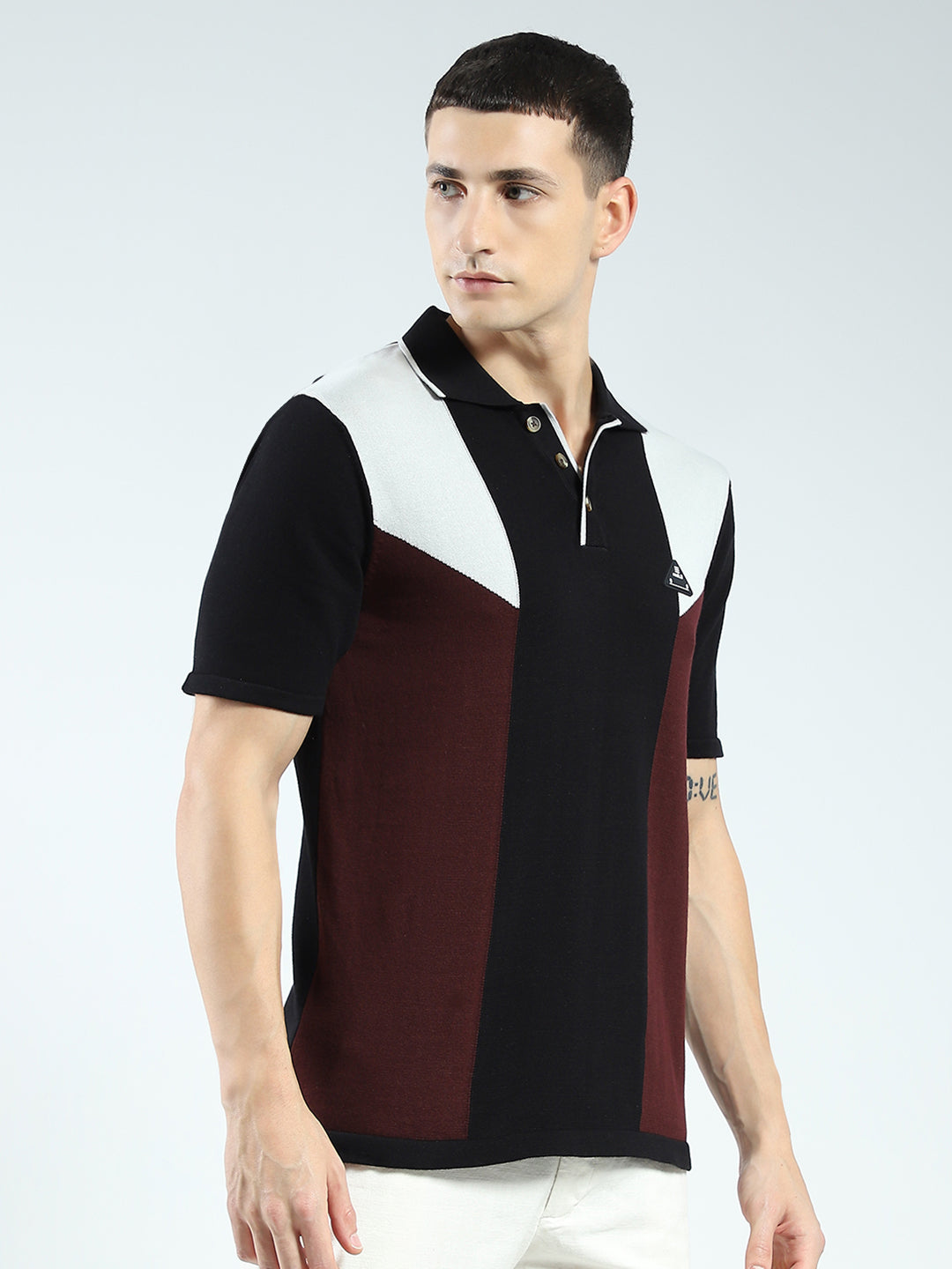 Rock.it Men Black Self Design Collar Half Sleeve T-Shirt