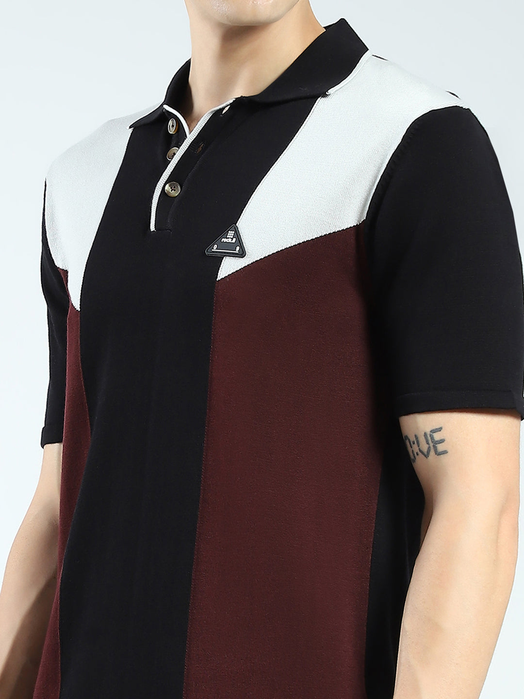 Rock.it Men Black Self Design Collar Half Sleeve T-Shirt