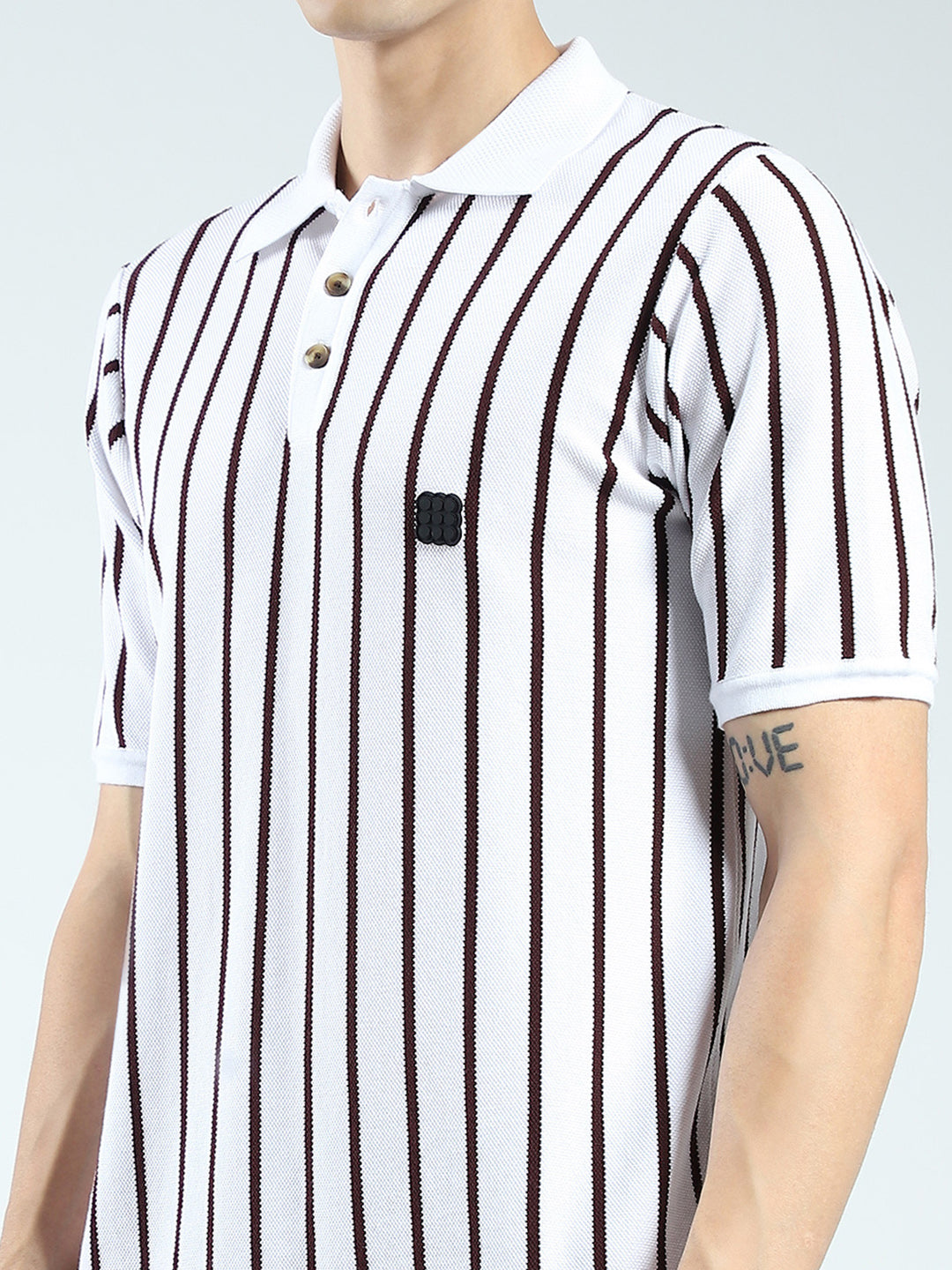 Rock.it Men White Stripe Collar Half Sleeve T-Shirt