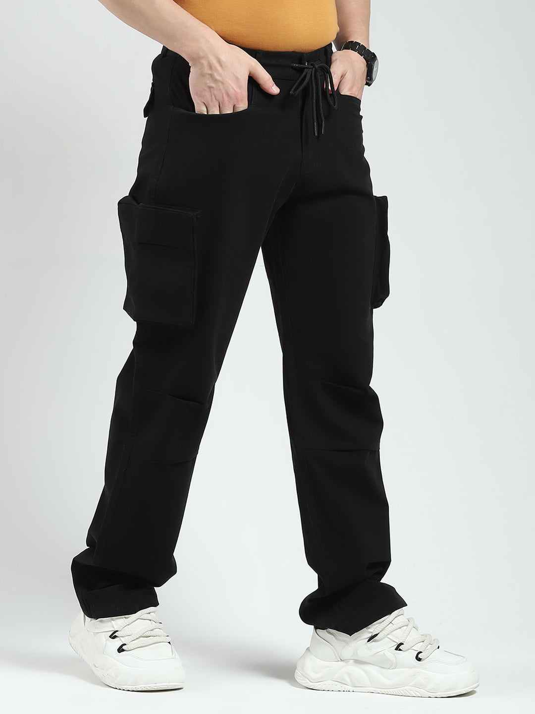 Rock.it Men Black Solid Straight Fit Cargo