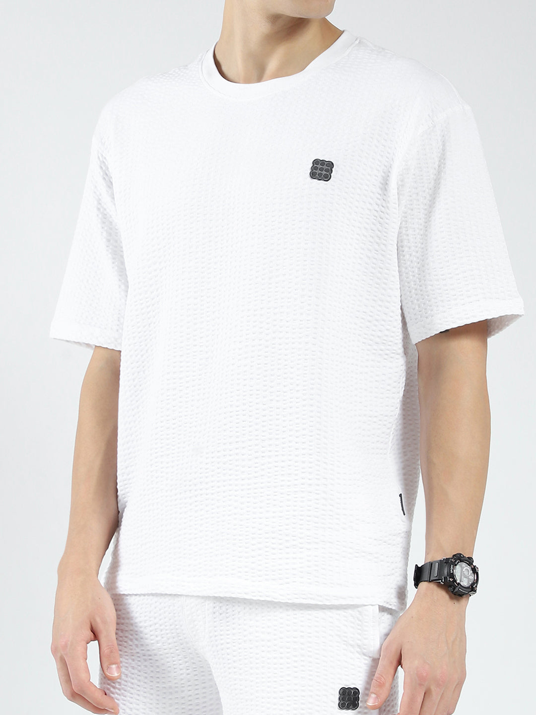 Rock.it Men White Self Design Round Neck Half Sleeve Shorts Set