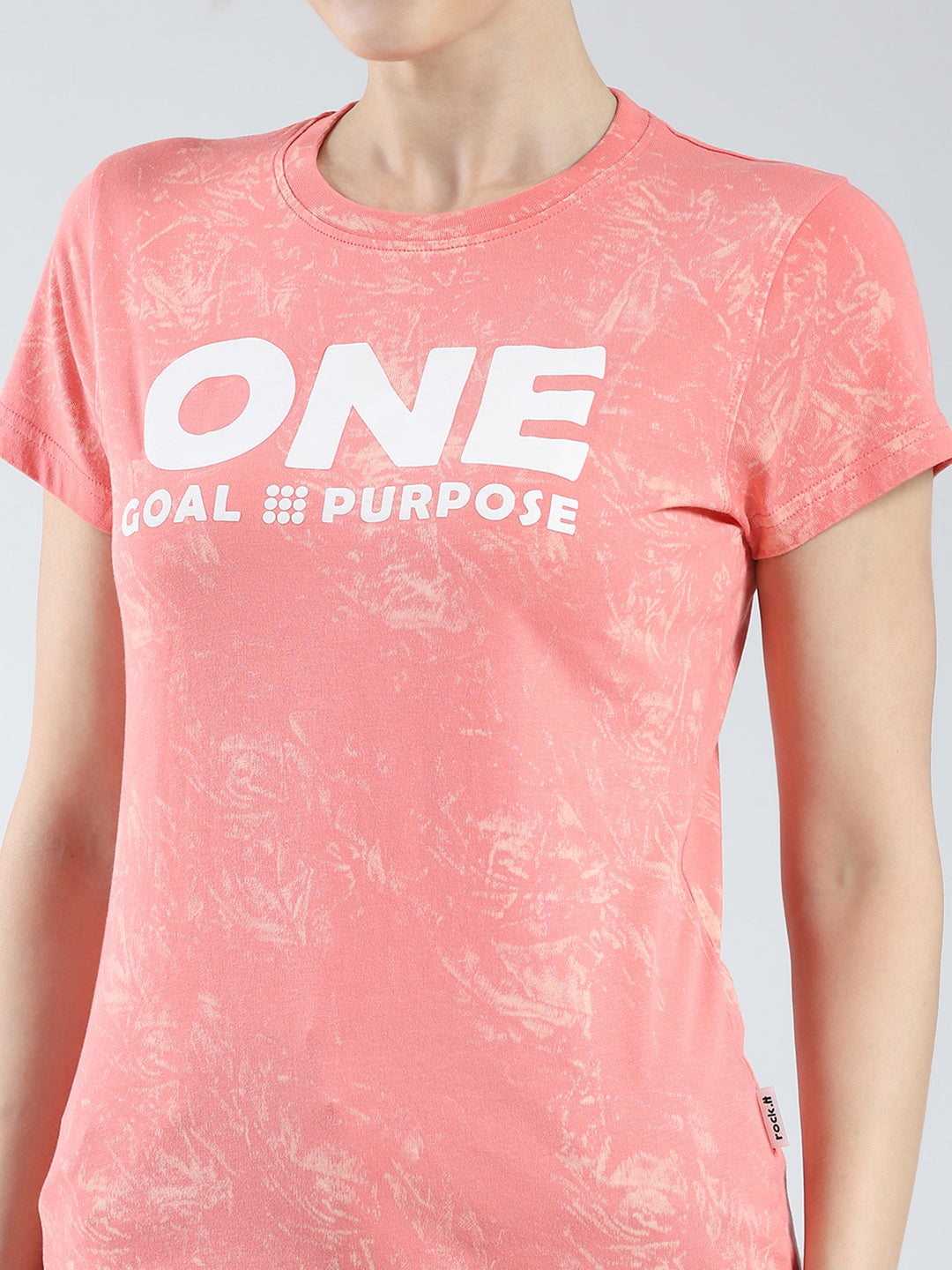 Rock.it Women Coral Printed Round Neck Half Sleeve Top