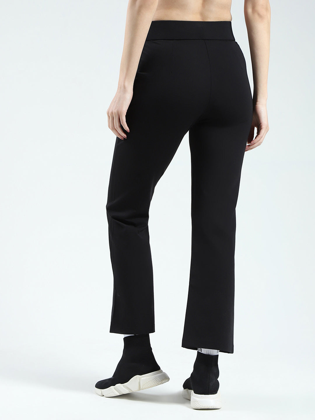 Rock.it Women Black Solid Regular Fit Pant