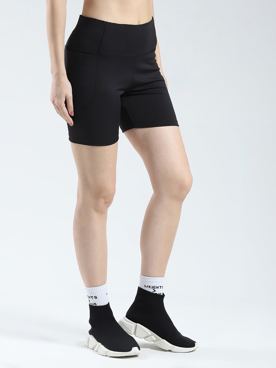 Rock.it Women Black Solid Regular Fit Shorts