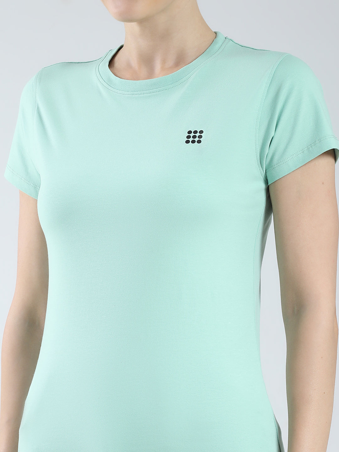 Rock.it Women Green Solid Round Neck Half Sleeve Top
