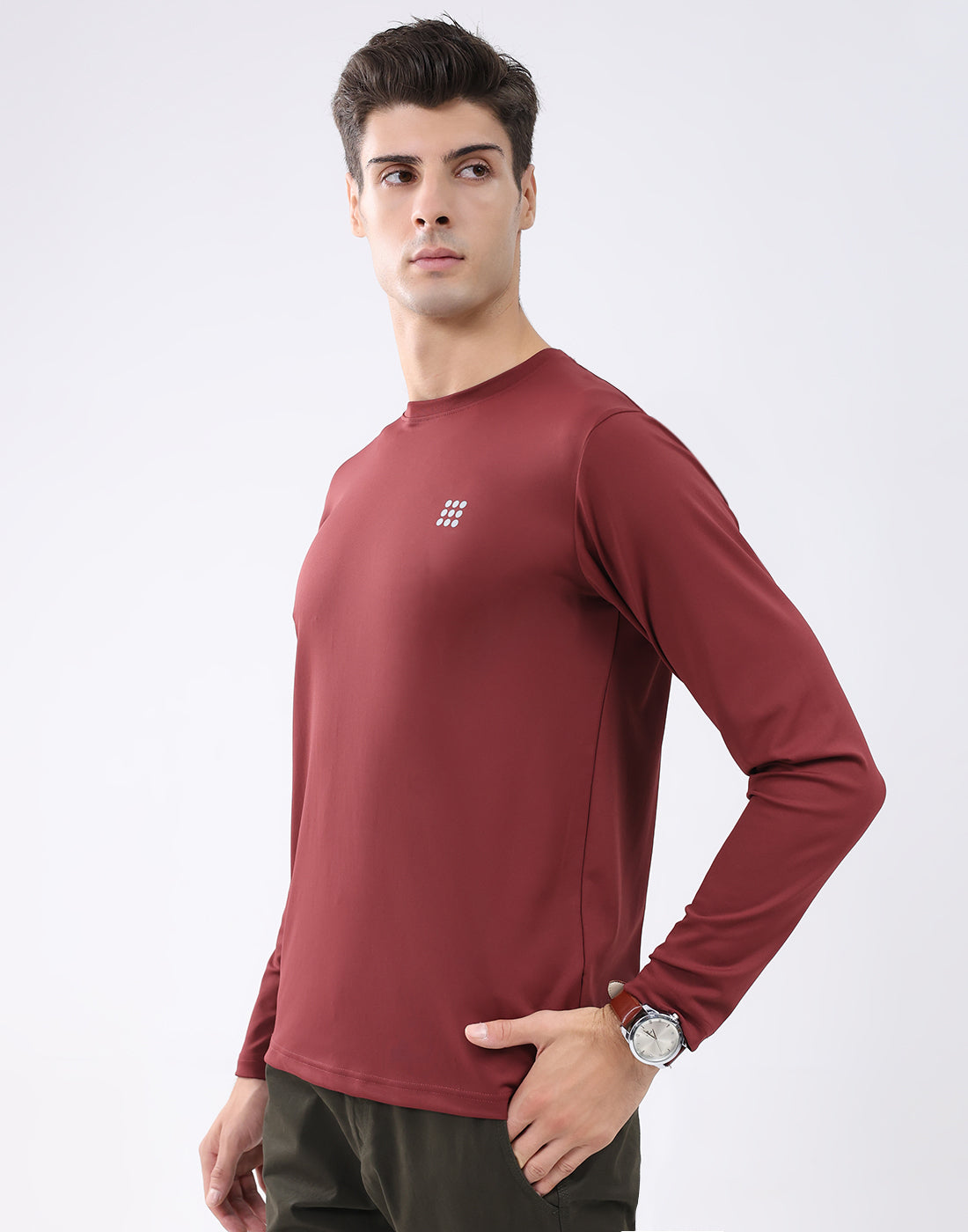 Rock.it Men Maroon Solid Round Neck Full Sleeve T-Shirt