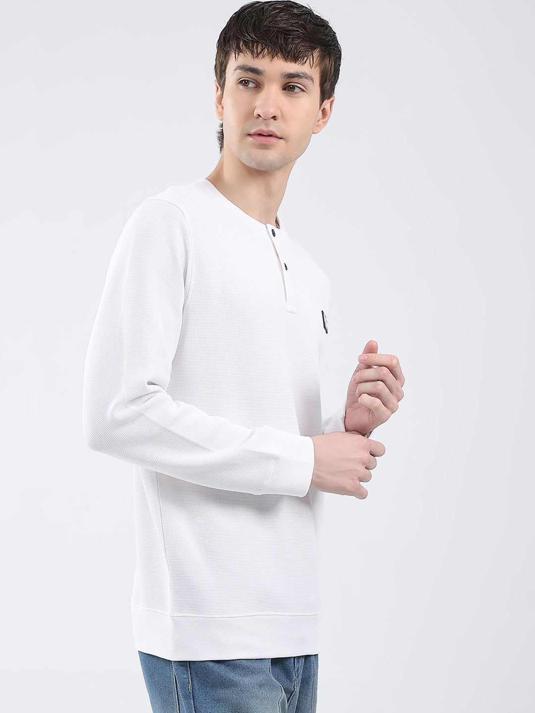 Rock.it Men White Solid Round Neck Full Sleeve Winter T-Shirt