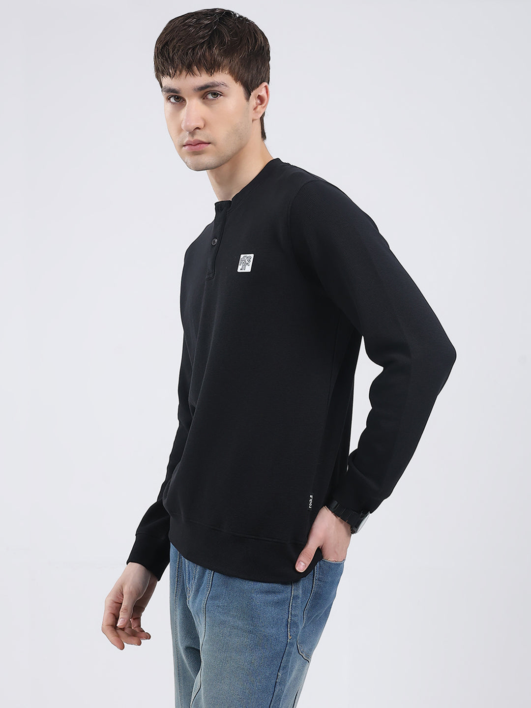 Rock.it Men Black Solid Round Neck Full Sleeve Winter T-Shirt