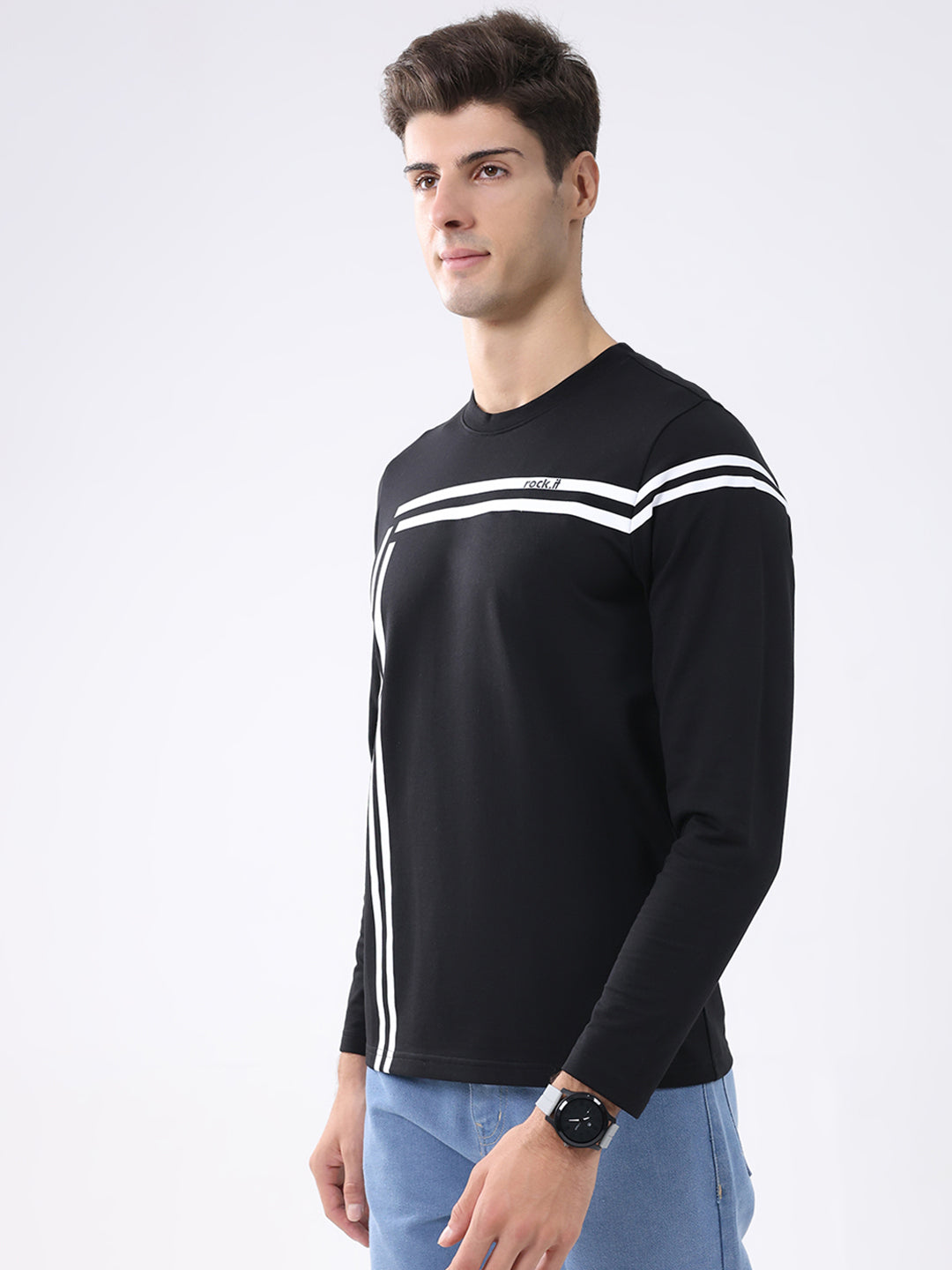 Rock.it Men Black Solid Round Neck Full Sleeve Winter T-Shirt