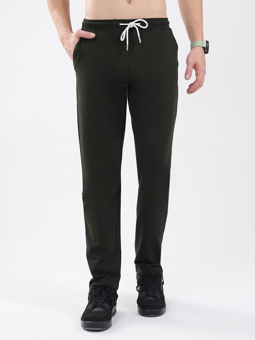 Rock.it Men Olive Solid Regular Fit Winter Lower