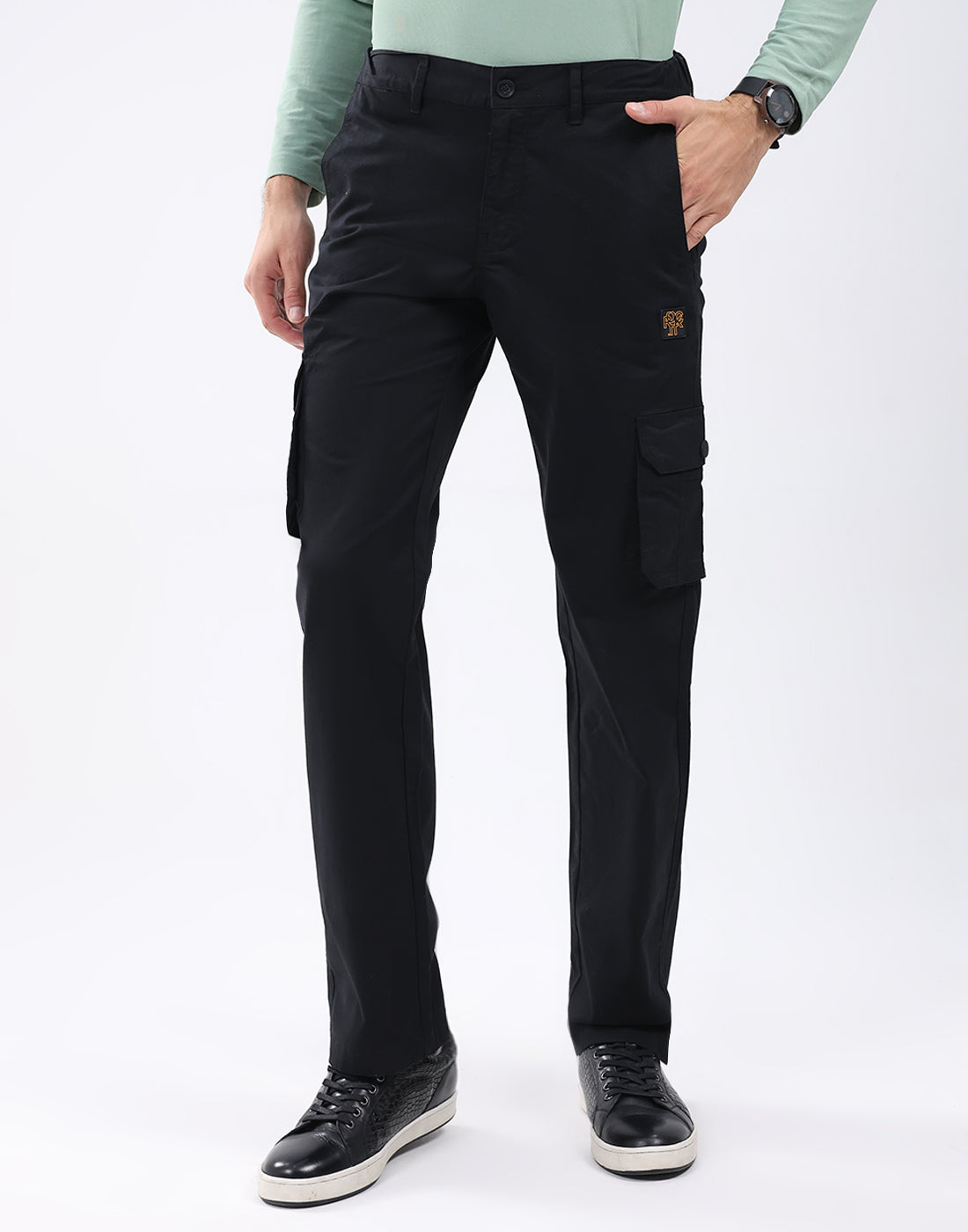 Rock.it Men Black Solid Regular Fit Cargo