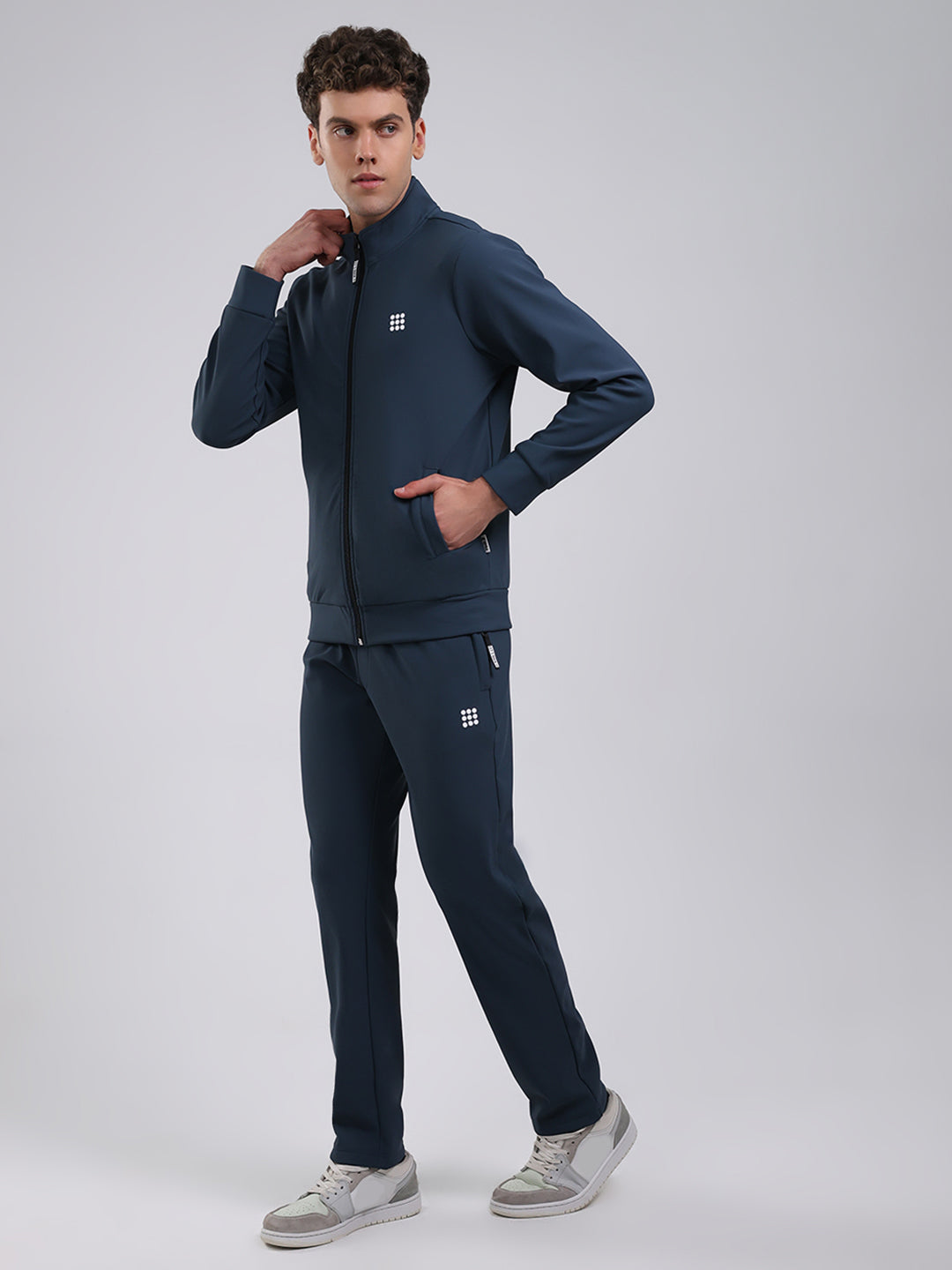 Rock.it Men Teal Blue Solid Round Neck Full Sleeve Winter Tracksuit