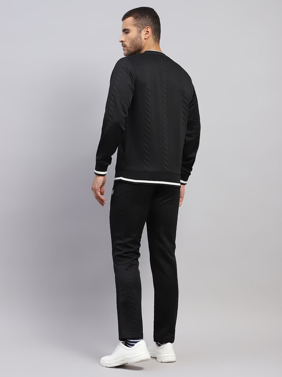 Rock.it Men Black Self Design Round Neck Sleeveless Winter Tracksuit