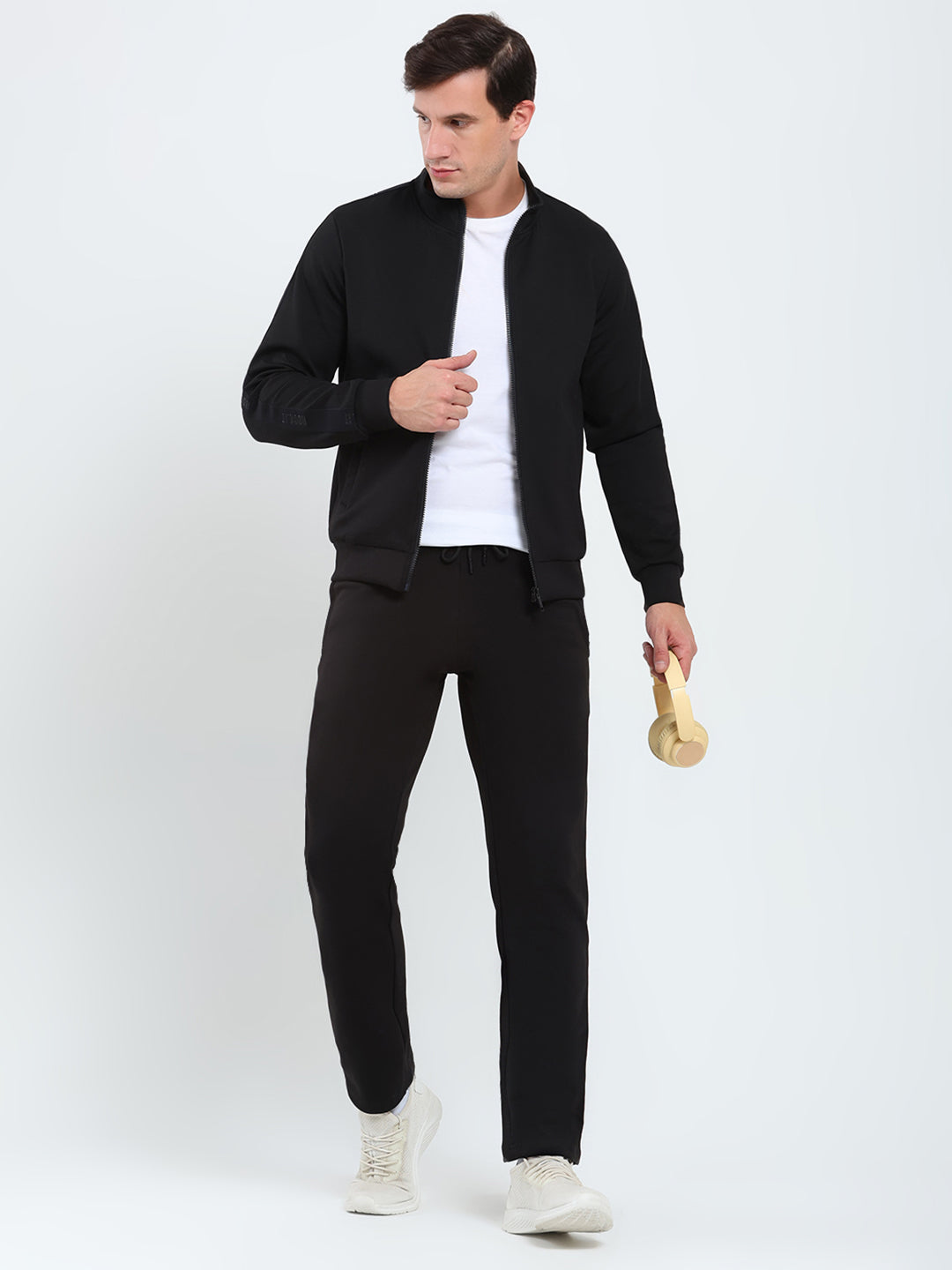 Rock.it Men Black Solid Mock Neck Full Sleeve Winter Tracksuit