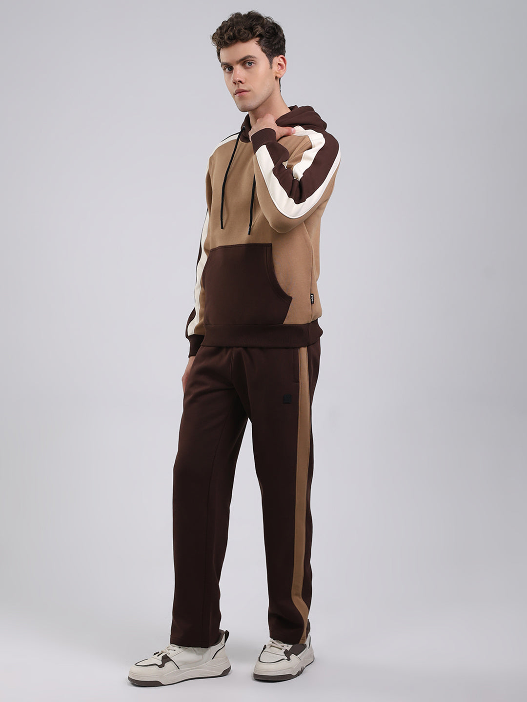 Rock.it Men Brown Solid Round Neck Full Sleeve Winter Tracksuit