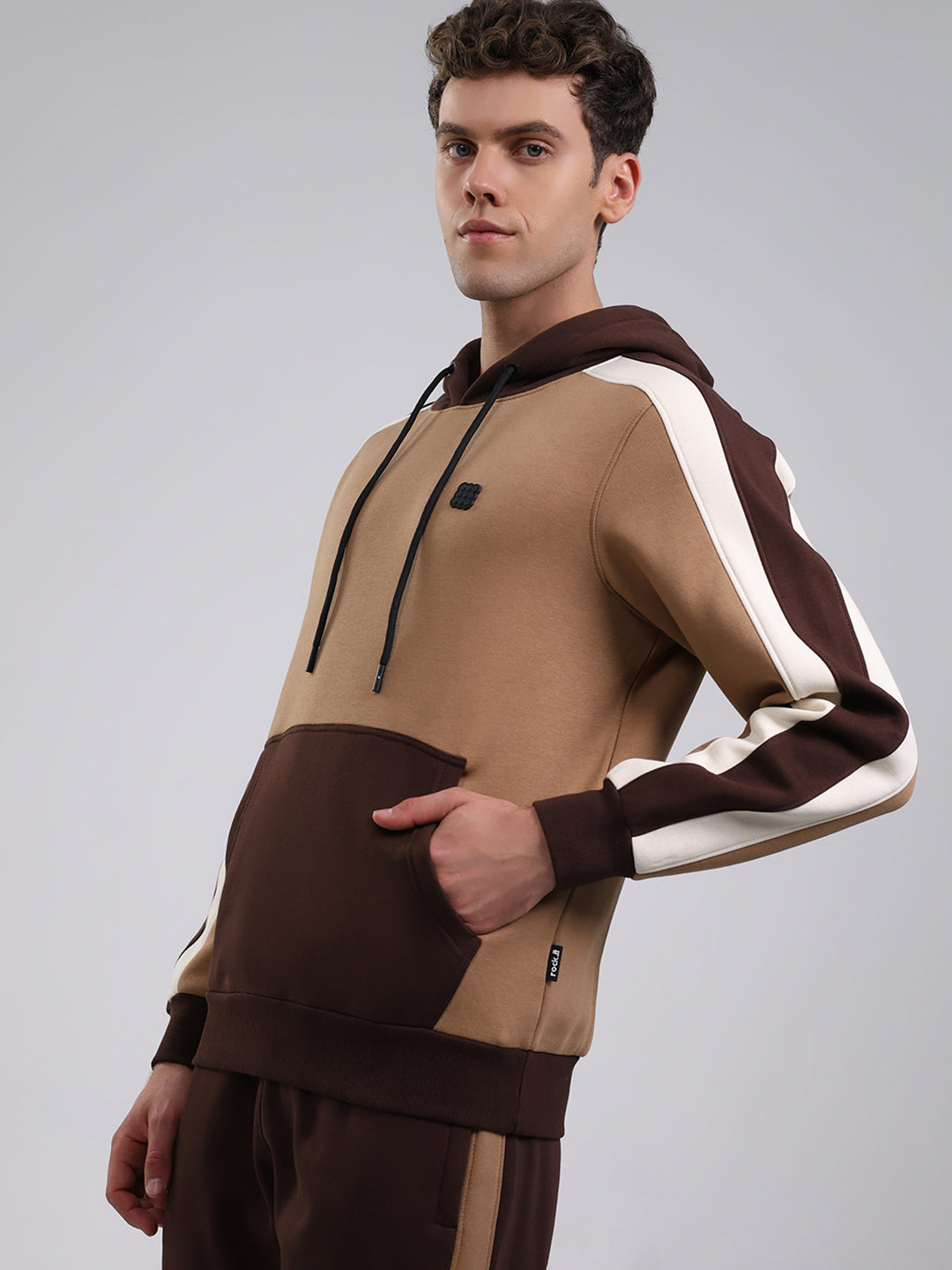 Rock.it Men Brown Solid Round Neck Full Sleeve Winter Tracksuit