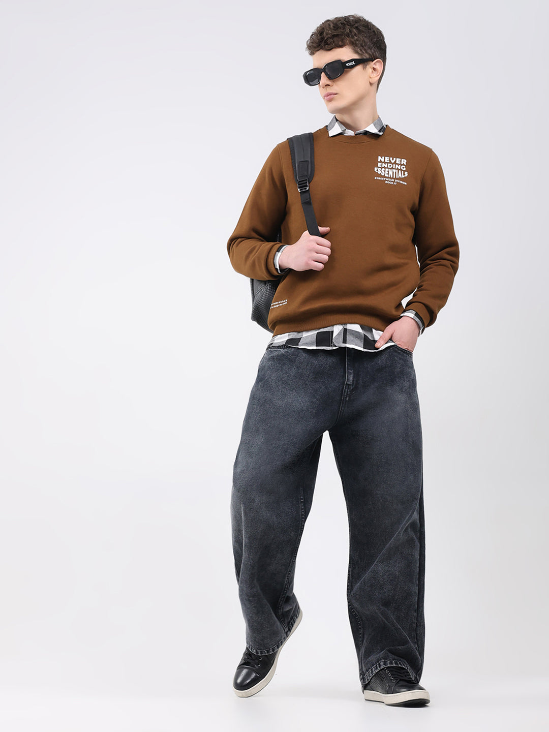 Rock.it Men Brown Printed Round Neck Full Sleeve Sweatshirt