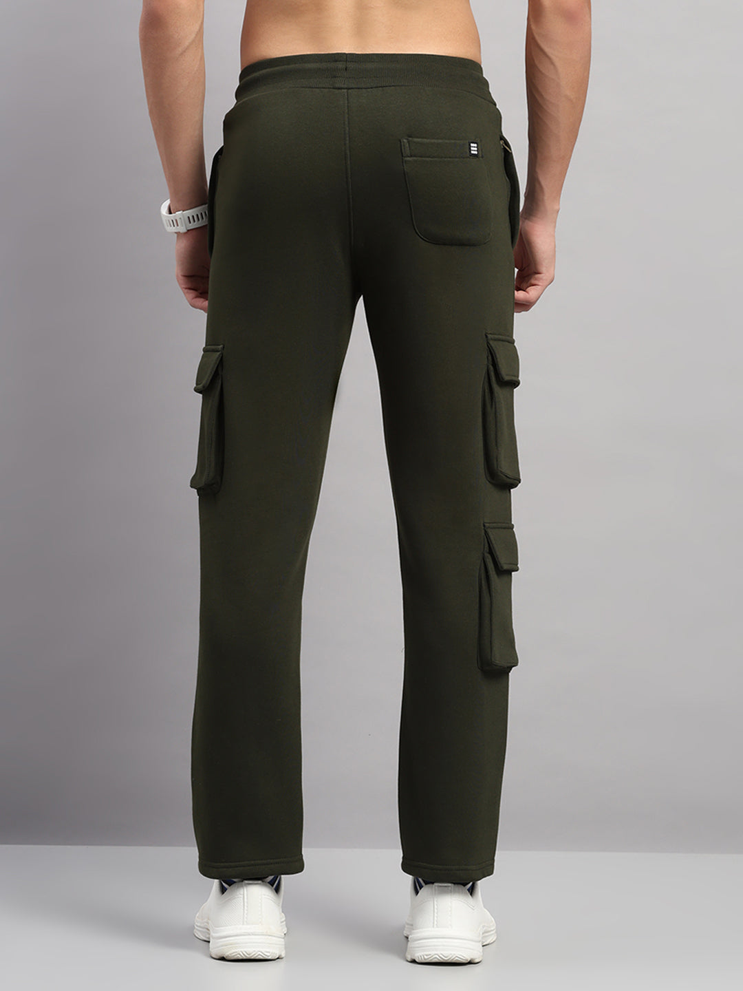 Rock.it Men Olive Solid Regular Fit Winter Lower