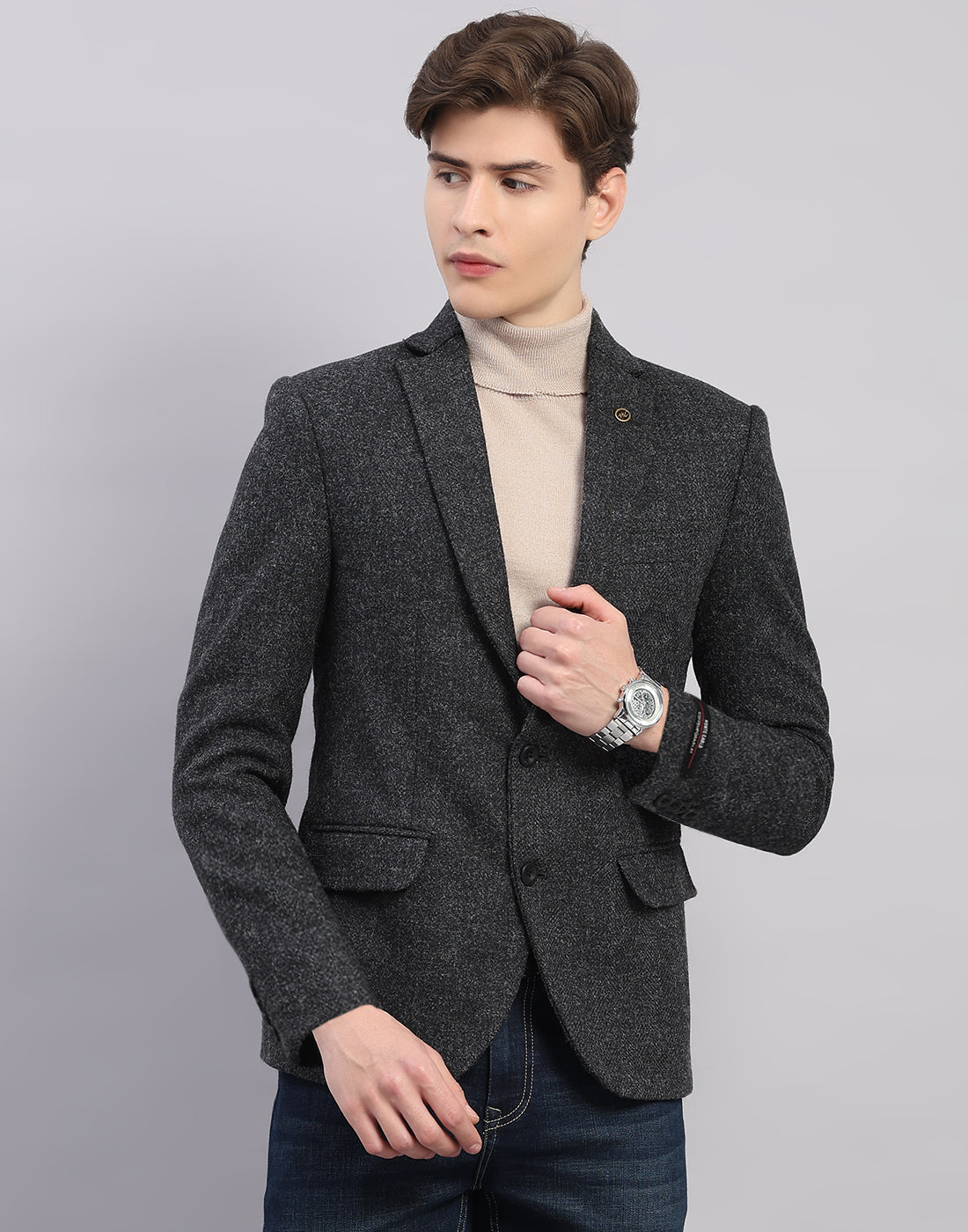 Men Grey Self Design Collar Full Sleeve Blazer