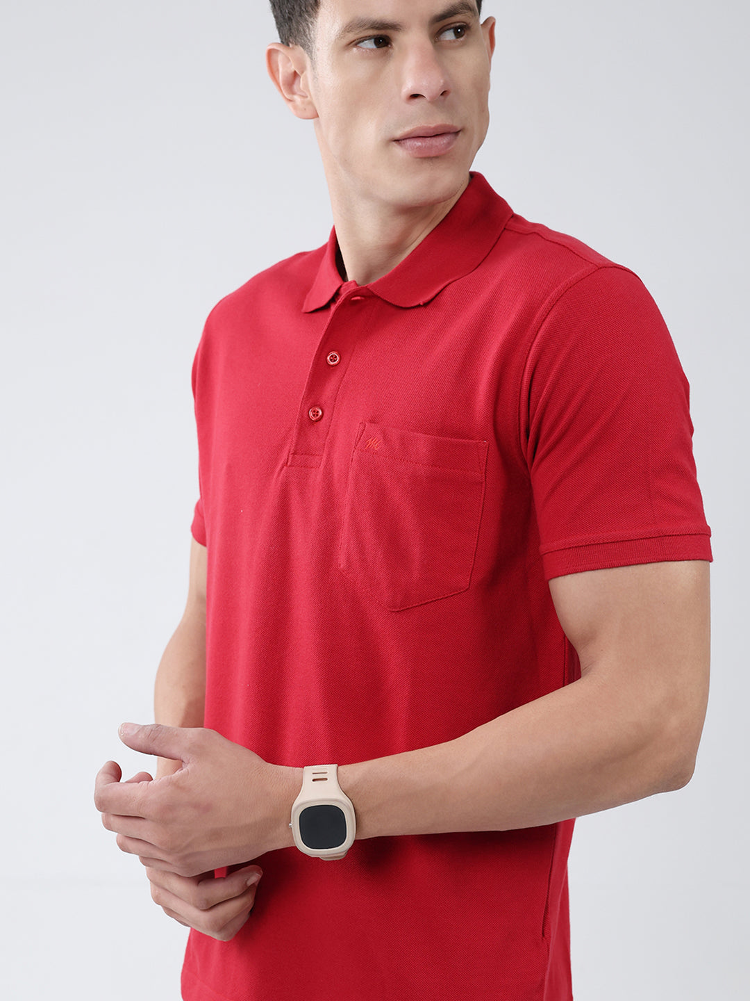 Men Red Solid Collar Half Sleeve T-Shirt