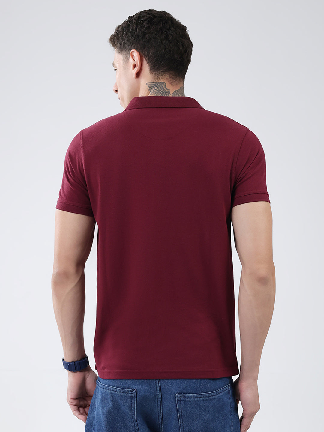 Men Maroon Solid Collar Half Sleeve T-Shirt