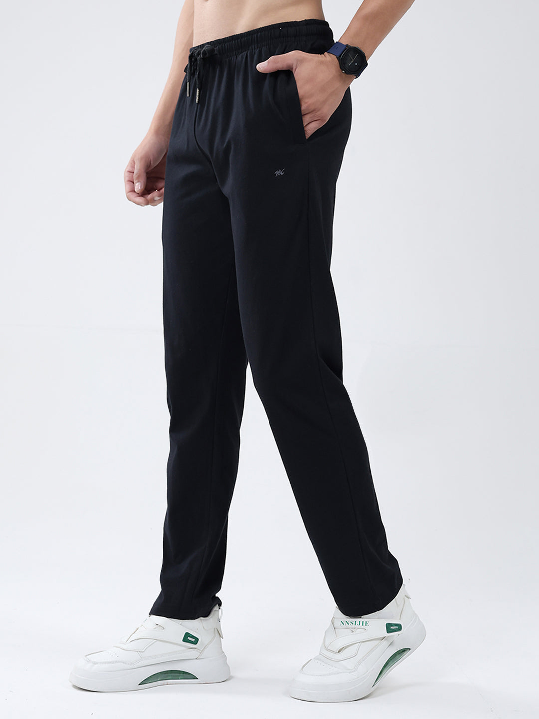 Men Black Solid Regular Fit Lower