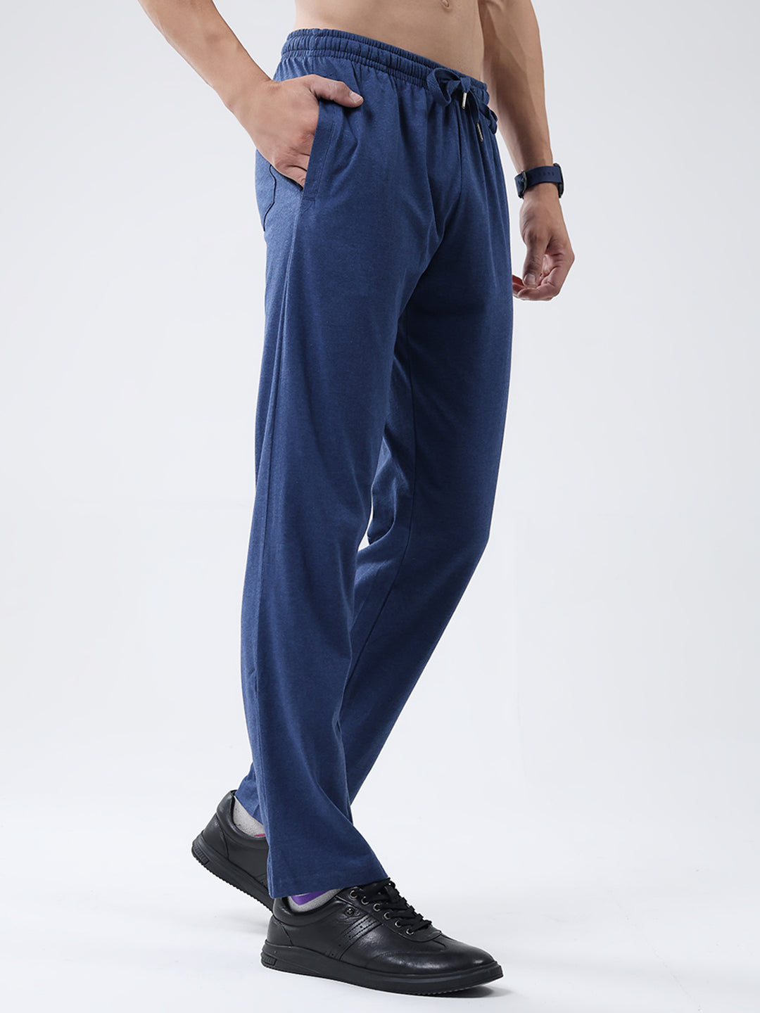 Men Blue Solid Regular Fit Lower