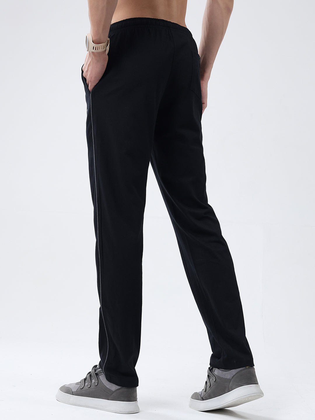 Men Black Solid Regular Fit Lower
