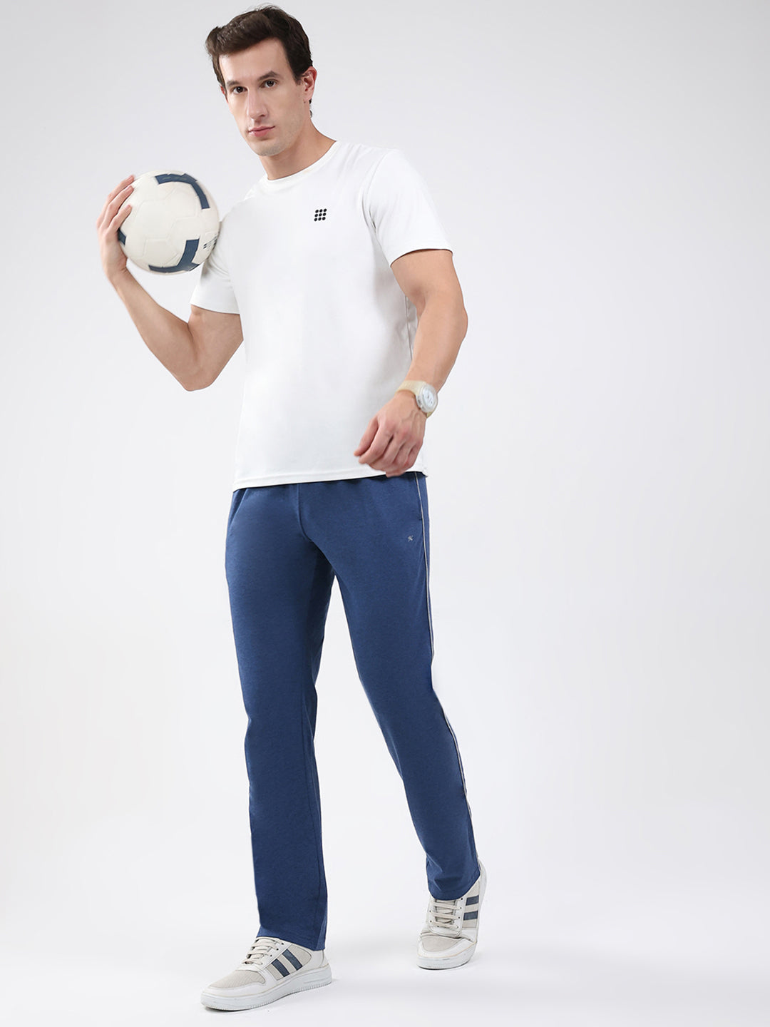 Men Blue Solid Regular Fit Lower