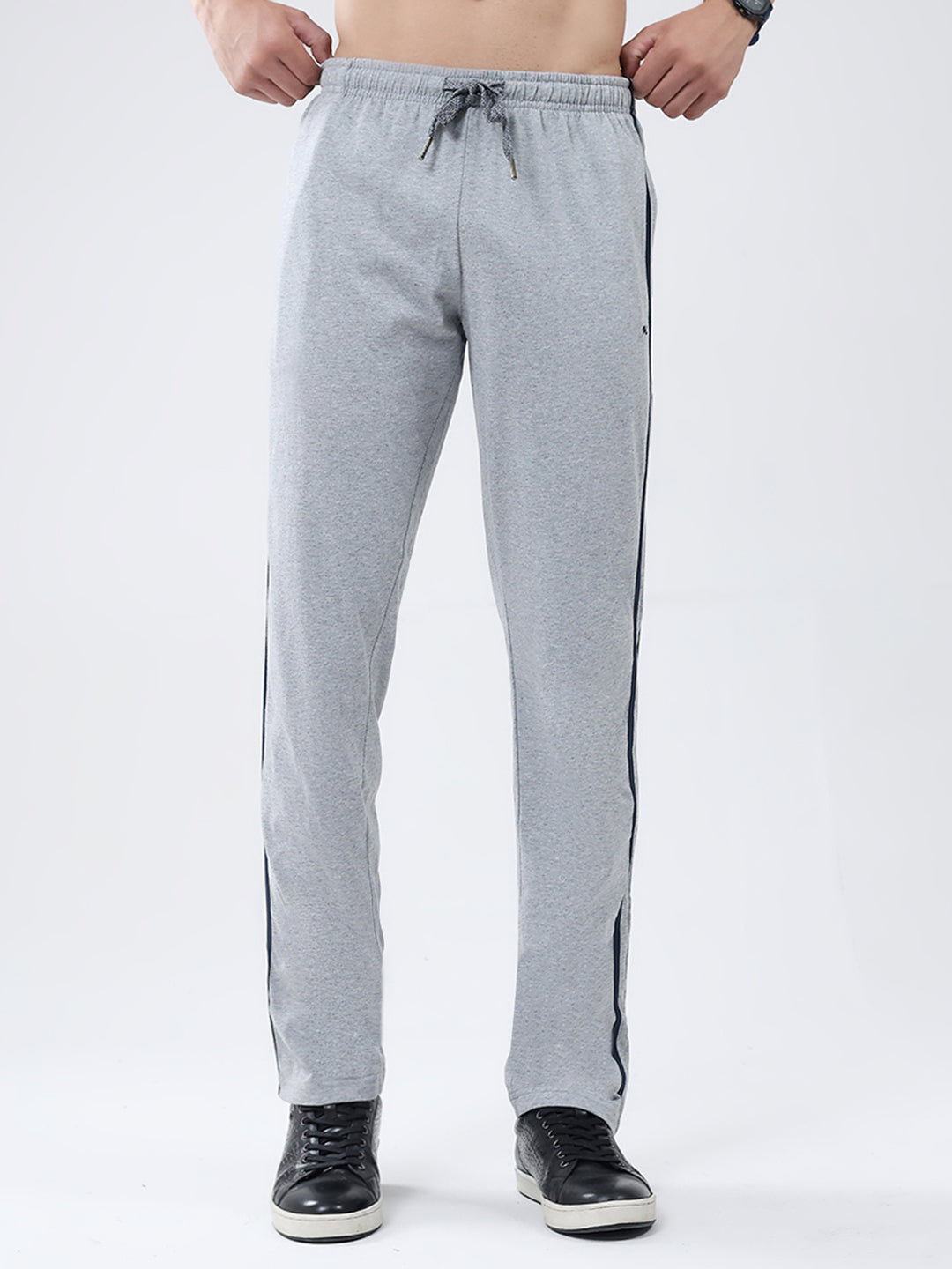 Men Grey Solid Regular Fit Lower