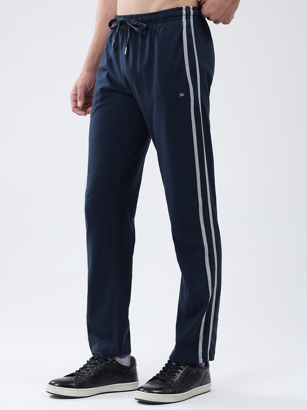 Men Navy Blue Solid Regular Fit Lower