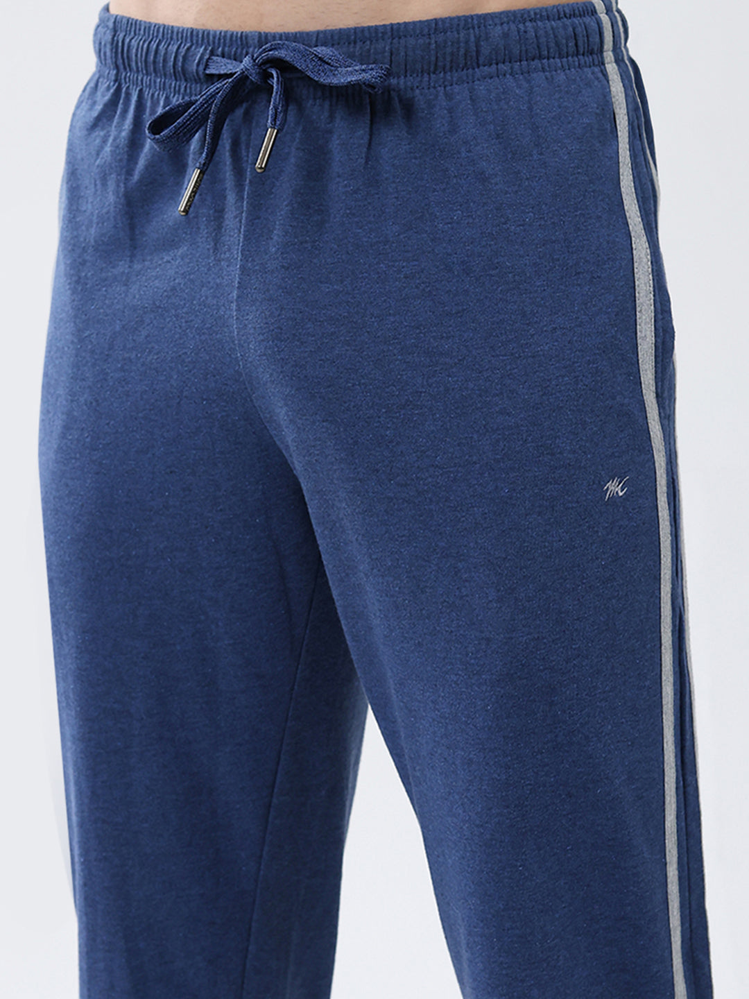 Men Blue Solid Regular Fit Lower