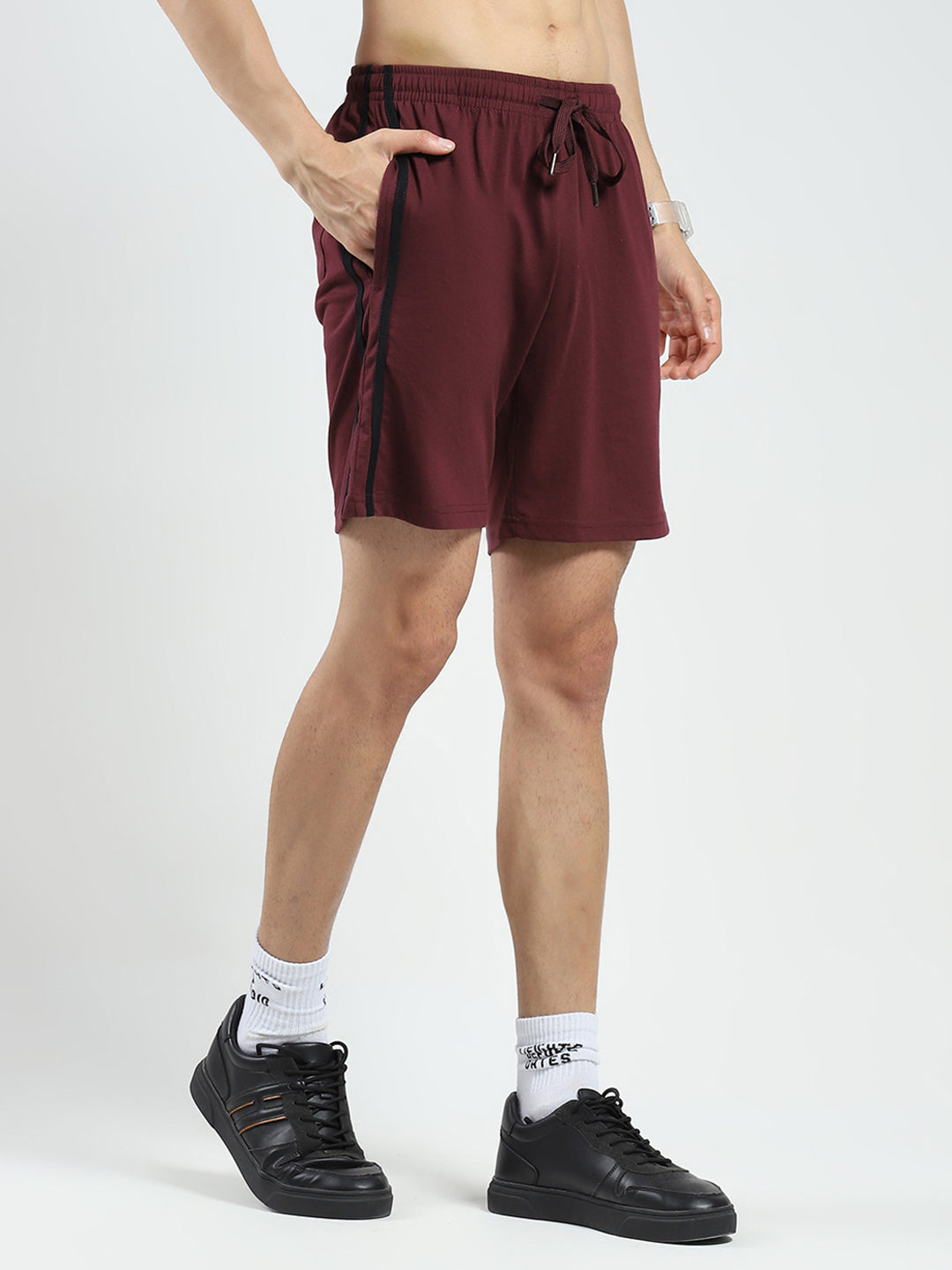 Men Maroon Solid Regular Fit Bermuda