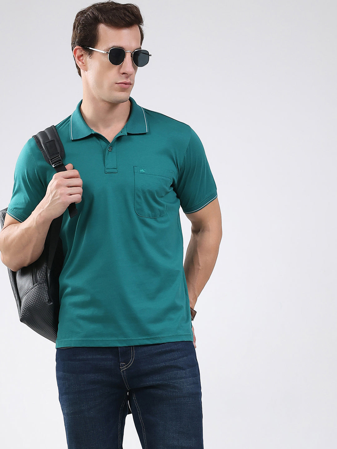 Men Green Solid Collar Half Sleeve T-Shirt