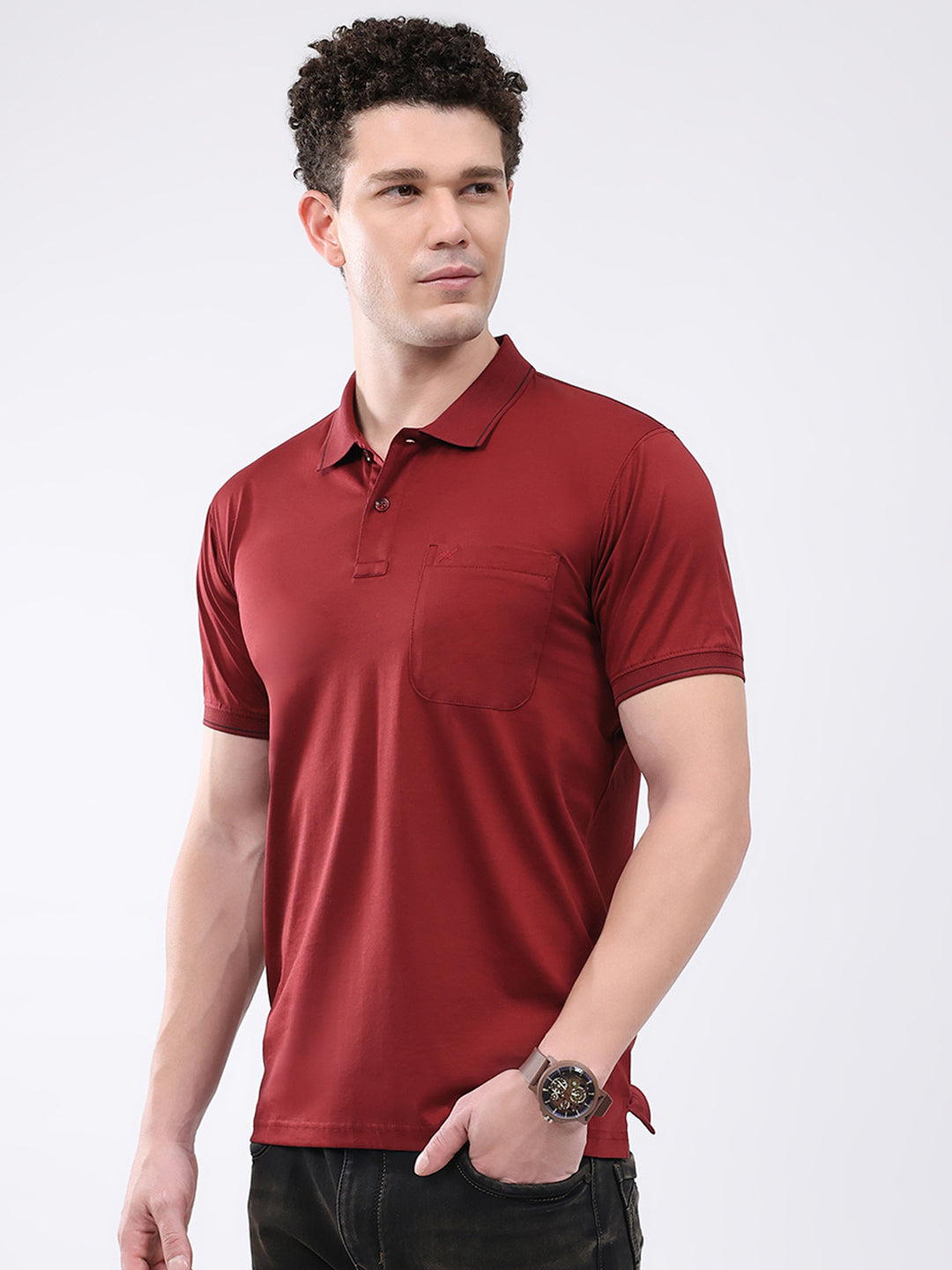 Men Maroon Solid Collar Half Sleeve T-Shirt