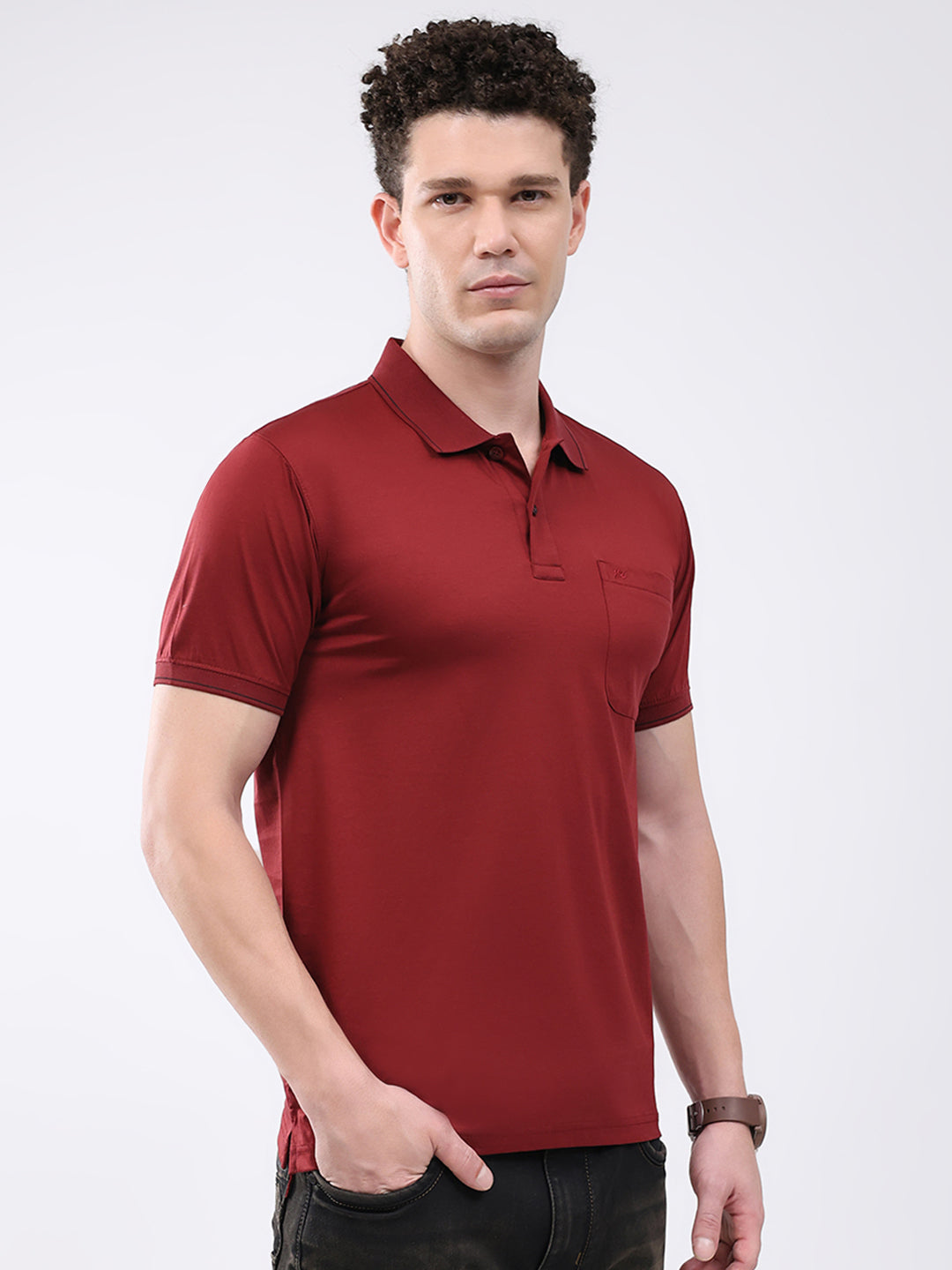 Men Maroon Solid Collar Half Sleeve T-Shirt
