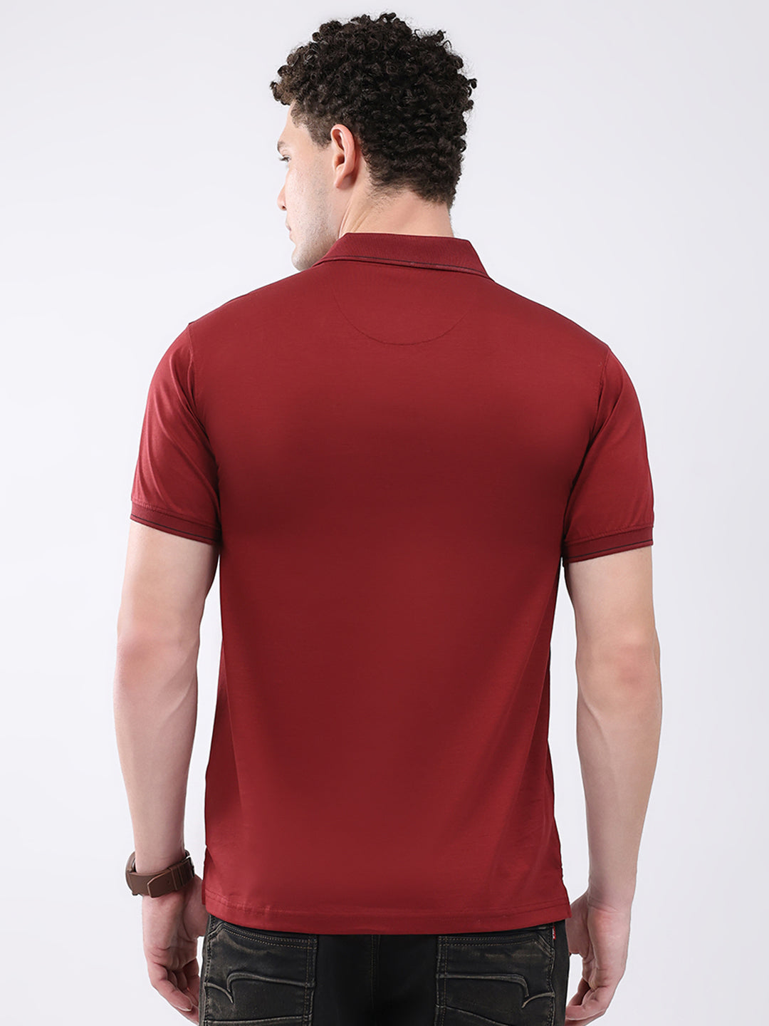 Men Maroon Solid Collar Half Sleeve T-Shirt
