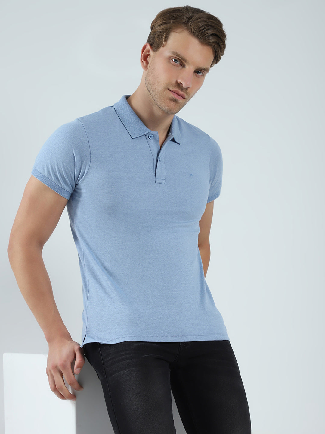 Men Blue Solid Collar Half Sleeve T-Shirt